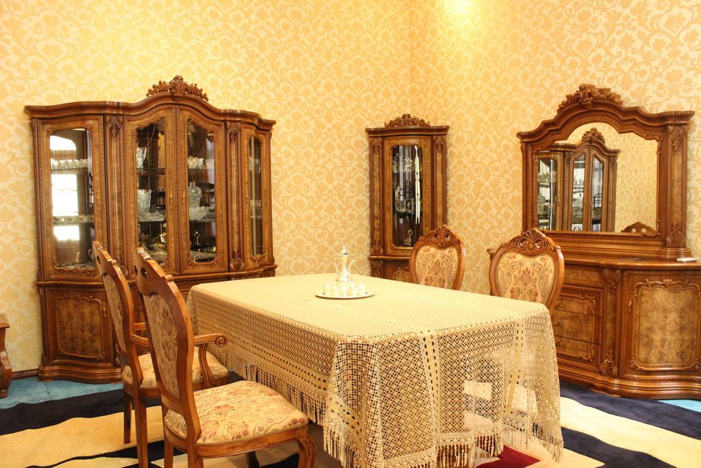 Хостел Green House Душанбе Экстерьер фото